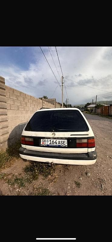 transporter multivan: Volkswagen Passat: 1989 г., Универсал — 4