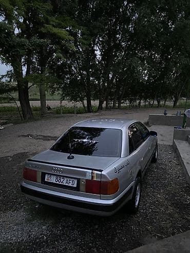 infinity fx35: Audi 100: 1992 г., 2.3 л, Механика, Бензин, Седан — 10