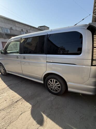 дверь степ вагон: Honda Stepwgn: 2003 г., 2 л, Автомат, Бензиновая, Минивэн — 4