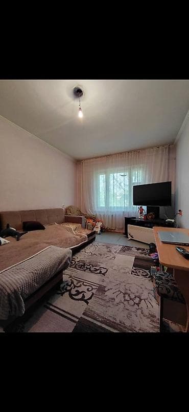 2 комнаты, 50 м², 105 серия, 2 этаж, Старый ремонт at lalafo.kg 2 комнаты, 50 м², 105 серия, 2 этаж, Старый ремонт