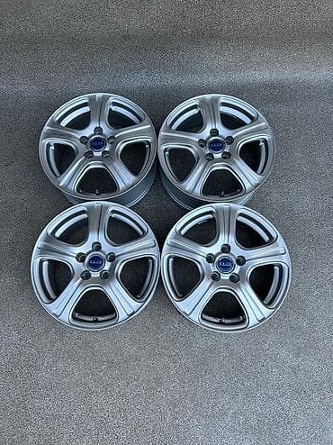 rays volk: Литые Диски R 15 Комплект, отверстий - 5, Б/у — 2