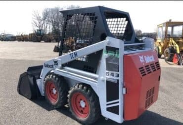 ремонт дизельных аппаратур: В наличии комплект мотор от спец .Техники бобкат тсм 543. Компания — 2