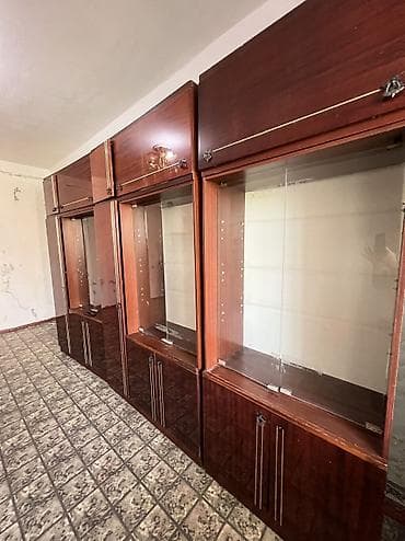 токмок мебел: 🔥 Вместительная мебельная стенка (гарнитур) в отличном состоянии! — 1