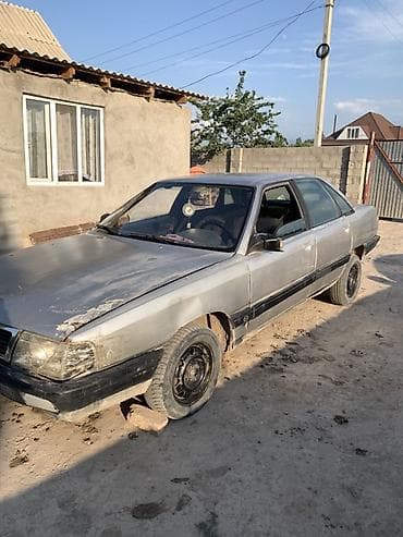 Audi 100: 1990 г., Механика, Седан — 4