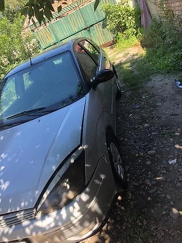 Daewoo Gentra: 2002 г., Седан — 4