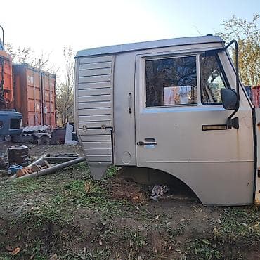Кабина камаз со спальником, 100000 окончательно. КамАЗ 10 грузовик at lalafo.kg Кабина камаз со спальником, 100000 окончательно. КамАЗ 10 грузовик