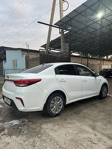 Продажа авто: Kia Rio: 2018 г., 1.6 л, Автомат, Бензин, Седан — 6
