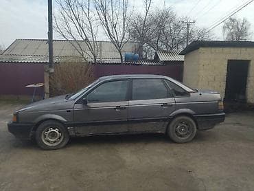 bid e2: Volkswagen Passat: 1988 г., 1.8 л, Ручные, Бензин, Седан — 5