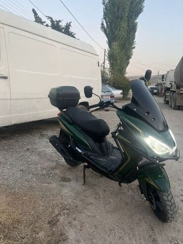 сколько стоит спортивные мотоциклы: Скутер BARS, городской/туринговый класс. Характеристики и оснащение — 1