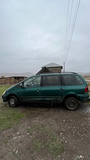 Ford Galaxy: 2001 г., Минивэн