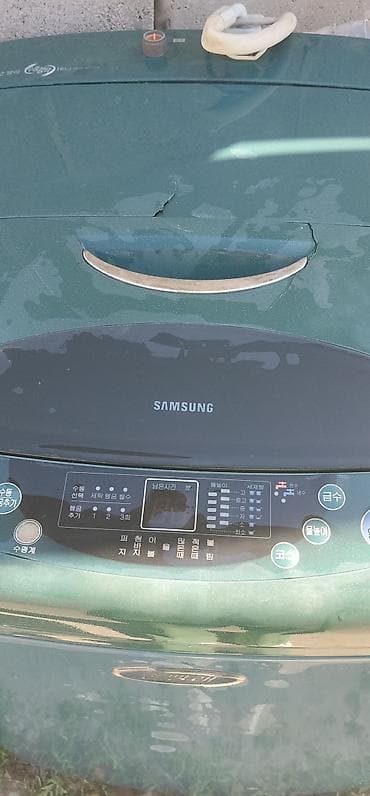 washing machine: Стиральная машина Samsung, вертикальная загрузка. Особенности: - Тип — 3