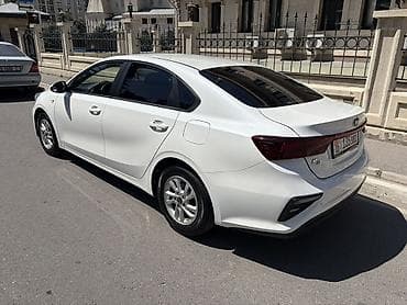 Транспорт: Kia K3: 2019 г., 1.6 л, Вариатор, Бензин, Седан — 7