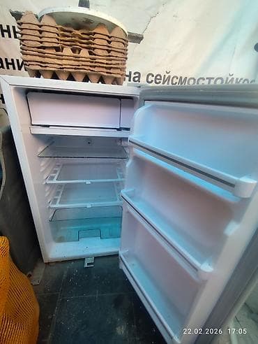 Холодильник Минихолодильник