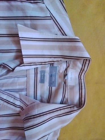 Джинсы: Продаю 2 мужские рубашки, в хорошем состоянии — 3