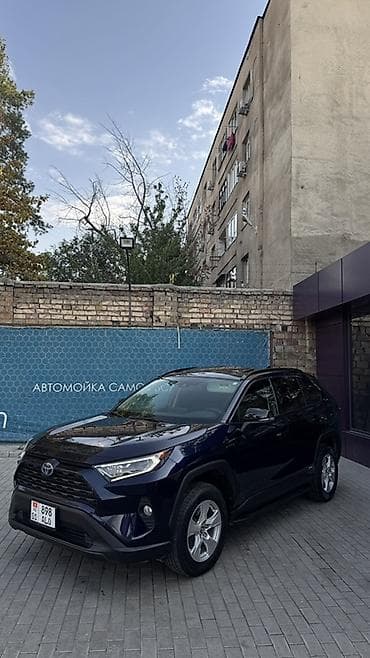 byd leopard: Toyota RAV4: 2019 г., 2.5 л, Автомат, Гибрид, Кроссовер — 2