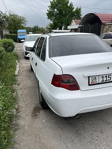 dewoo lanos: Chevrolet Nexia: 2013 г., 1.5 л, Седан — 4