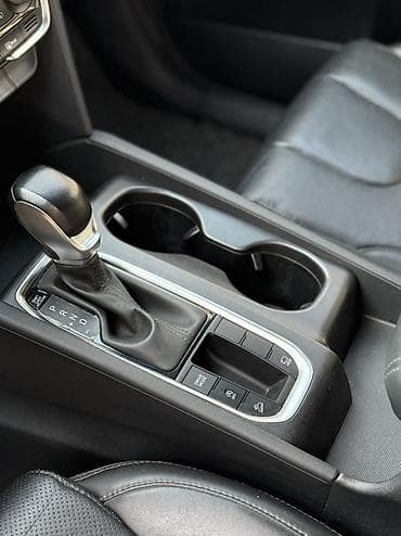 Унаа сатуу: Hyundai Santa Fe: 2019 г., 2 л, Автомат, Дизель, Кроссовер — 8