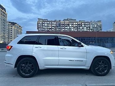 range rove: Jeep Grand Cherokee: 2020 г., Внедорожник — 2