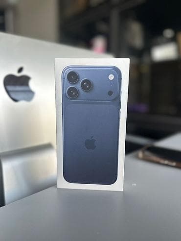 iphone xs: IPhone 17 Pro, Новый, 256 ГБ, Синий, Кабель, 100 % — 2