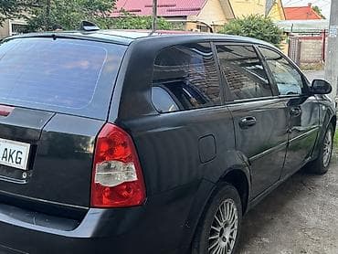 лимузина: Chevrolet Lacetti: 2006 г., 1.6 л, Механика, Бензин, Универсал — 3