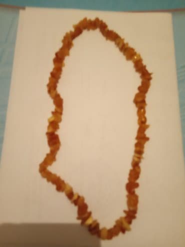 Необработанные янтарные бусы из Калининграда (против зоб) новые на at lalafo.kg Необработанные янтарные бусы из Калининграда (против зоб) новые на