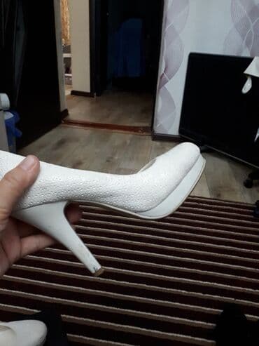 босоножки 36 размер: Бу, размер 37, отдам за — 3