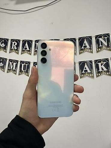 vivo x 200 mini: Samsung Galaxy A15, Б/у, 128 ГБ, цвет - Белый — 3