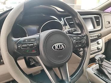 lalafo бишкек авто: Kia Carnival: 2017 г., 2.2 л, Автомат, Дизель, Вэн/Минивэн — 9