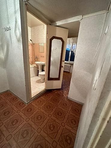 Кыймылсыз мүлк: 1 бөлмө, 35 м², Аламедин-1 мкр 105-серия, 2 кабат, Эски ремонт — 2