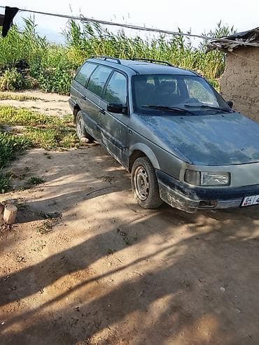 Унаа: Volkswagen Passat Variant: 1991 г., 1.8 л, Кол менен иштөөчү, Бензин, Универсал — 3