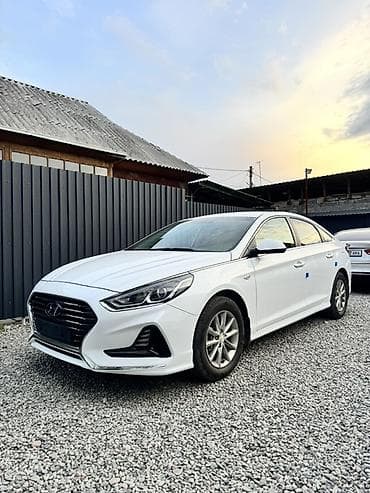 prius v: Hyundai Sonata: 2019 г., Автомат, Бензин, Седан — 2