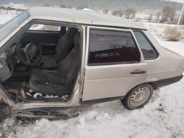 моторы на авто: ВАЗ (ЛАДА) 2107: 2005 г., 1.5 л, Механика, Бензин, Седан — 4