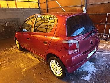 gx 470 2003: Toyota Yaris: 2001 г., 1 л, Ручные, Бензин, Хэтчбэк — 4