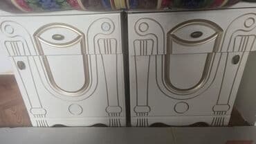 тумба цвет белый: Спальный гарнитур, Б/у, Двуспальная кровать, цвет - Белый — 1