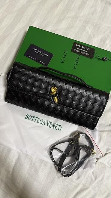 michael cors: Сумка Bottega Veneta, черная, плетение intrecciato. - Формат — 2