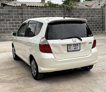 Унаа сатуу: Honda Fit: 2005 г., 1.3 л, Автомат, Бензин, Хетчбек — 5