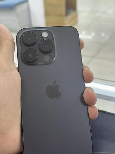 IPhone 14 Pro, Б/у, 256 ГБ, Черный, Зарядное устройство, Защитное стекло, Чехол, В рассрочку, 81 %