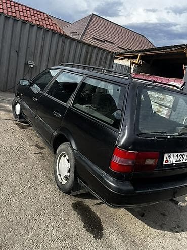Volkswagen Passat Variant: 1997 г., 1.8 л, Механика, Бензин, Универсал — 3