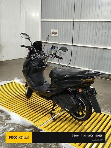 gold wing: Тип скутера 150 куб. см, Бензин, Б/у — 5