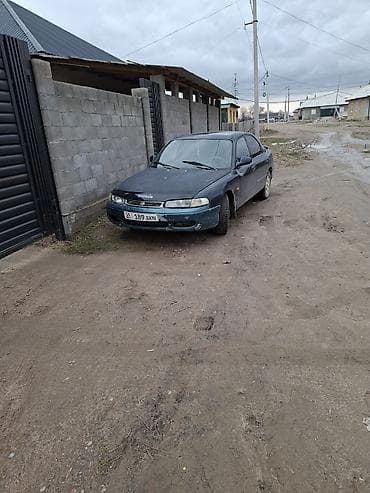 иж 3: Mazda 626: 1995 г., 1.8 л, Механика, Бензин, Седан — 7