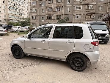 нексе: Mazda Demio: 2003 г., 1.3 л, Автомат, Бензин, Лифтбек — 3