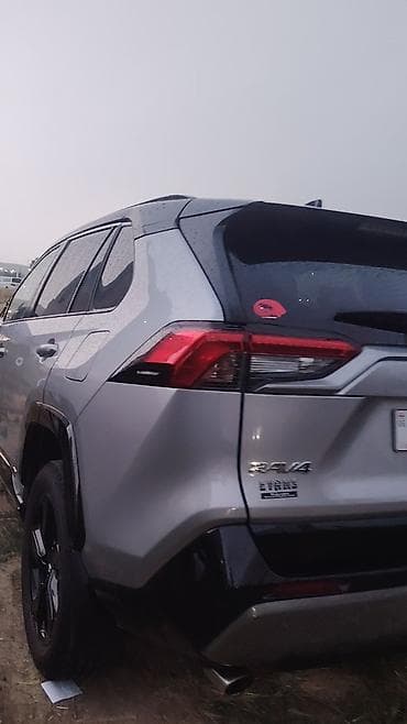 аренда toyota rav4: Toyota RAV4: 2020 г., Гибрид, Кроссовер — 2
