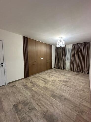 сдаю квартиру 8 микрорайон: 2 комнаты, 44 м², 104 серия, 1 этаж — 1