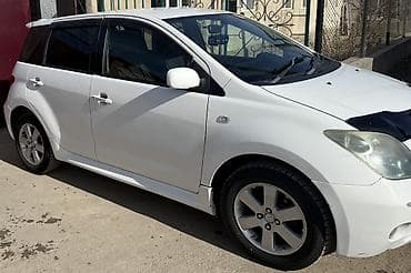 конда: Toyota Ist: 2005 г., 1.3 л, Автомат, Бензин, Хэтчбэк — 1
