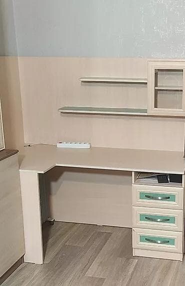 coffee table: Продаю. Стол натуральное дерево-35000 Набор для спортивного — 9