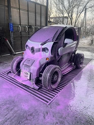 ли машина: Renault Twizy: 2019 г. — 3