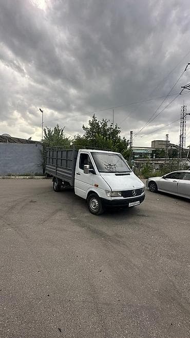 v class: Грузовой автомобиль Mercedes-Benz 312D (кабина + бортовой кузов с — 4