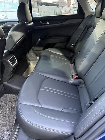 tur: Kia K5: 2019 г., Седан — 10