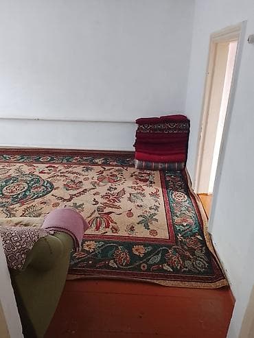 аренда ком: Сдаётся квартира в районе Маевка,Нур магазин рядом,школьная ул. 1 — 5