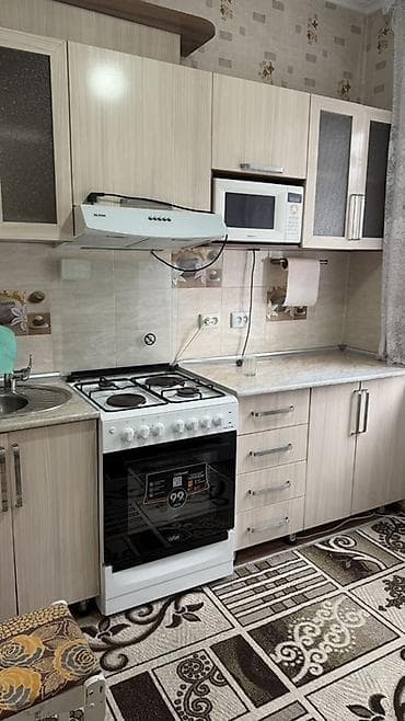 дом долгосрочная аренда: 3 комнаты, 85 м², Косметический ремонт — 2